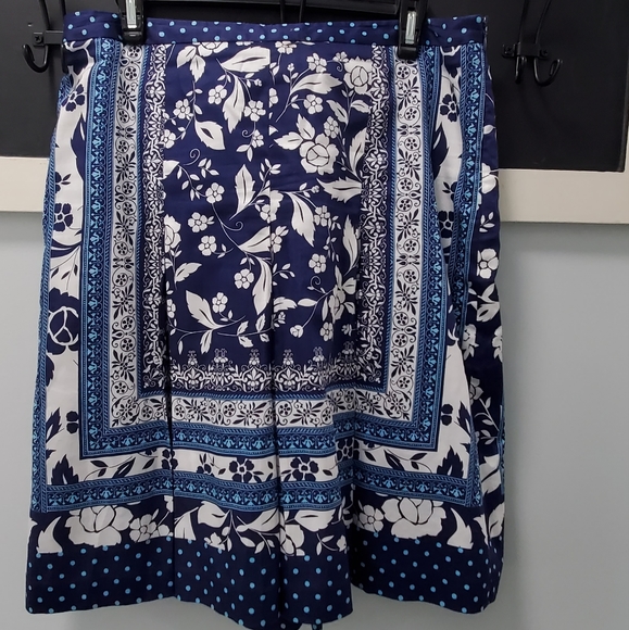 Ann Taylor Loft Skirt Set - Picture 4 of 4